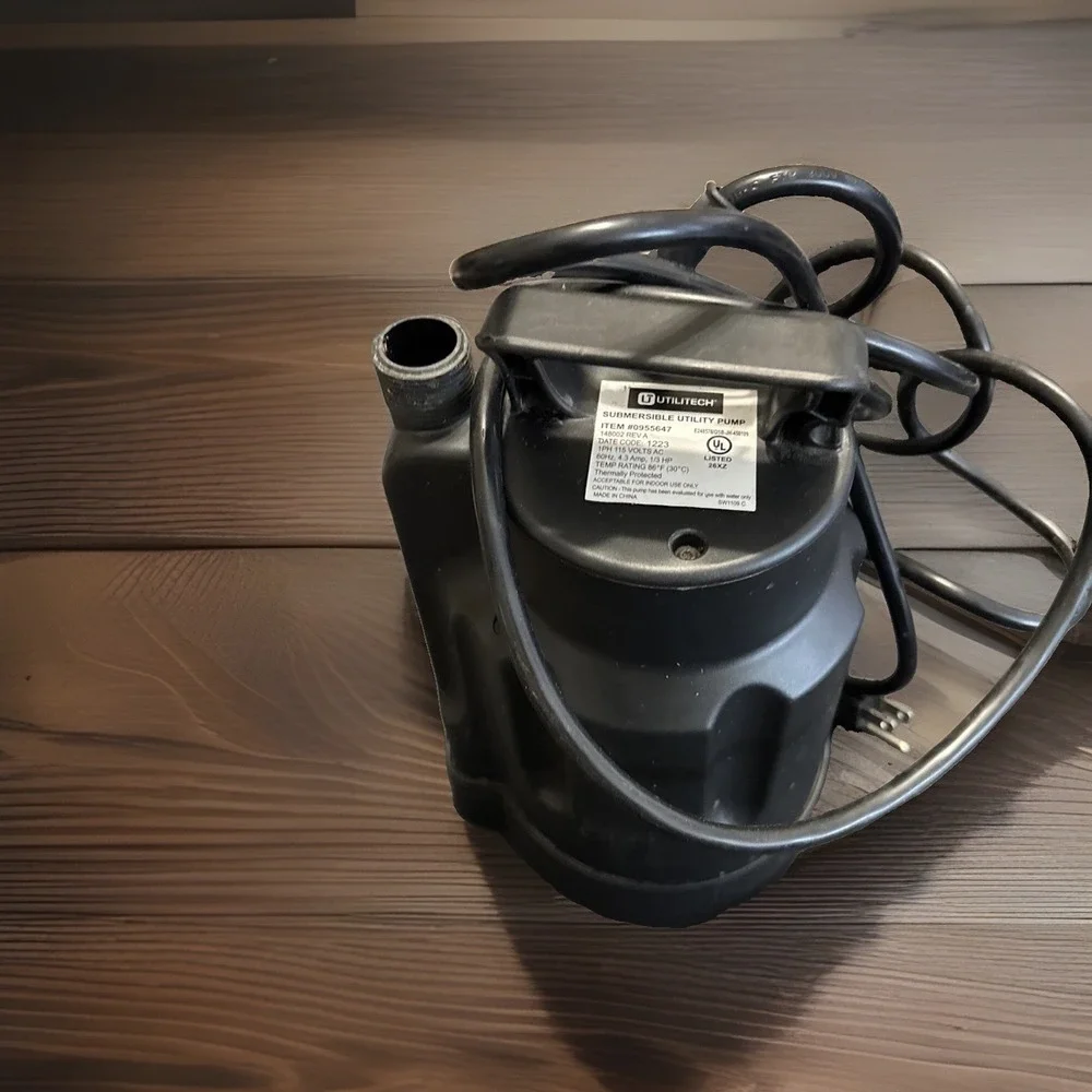 Utilitech 1/3 HP Submersible Utility Pump 30 GPM 115V Model 0955647